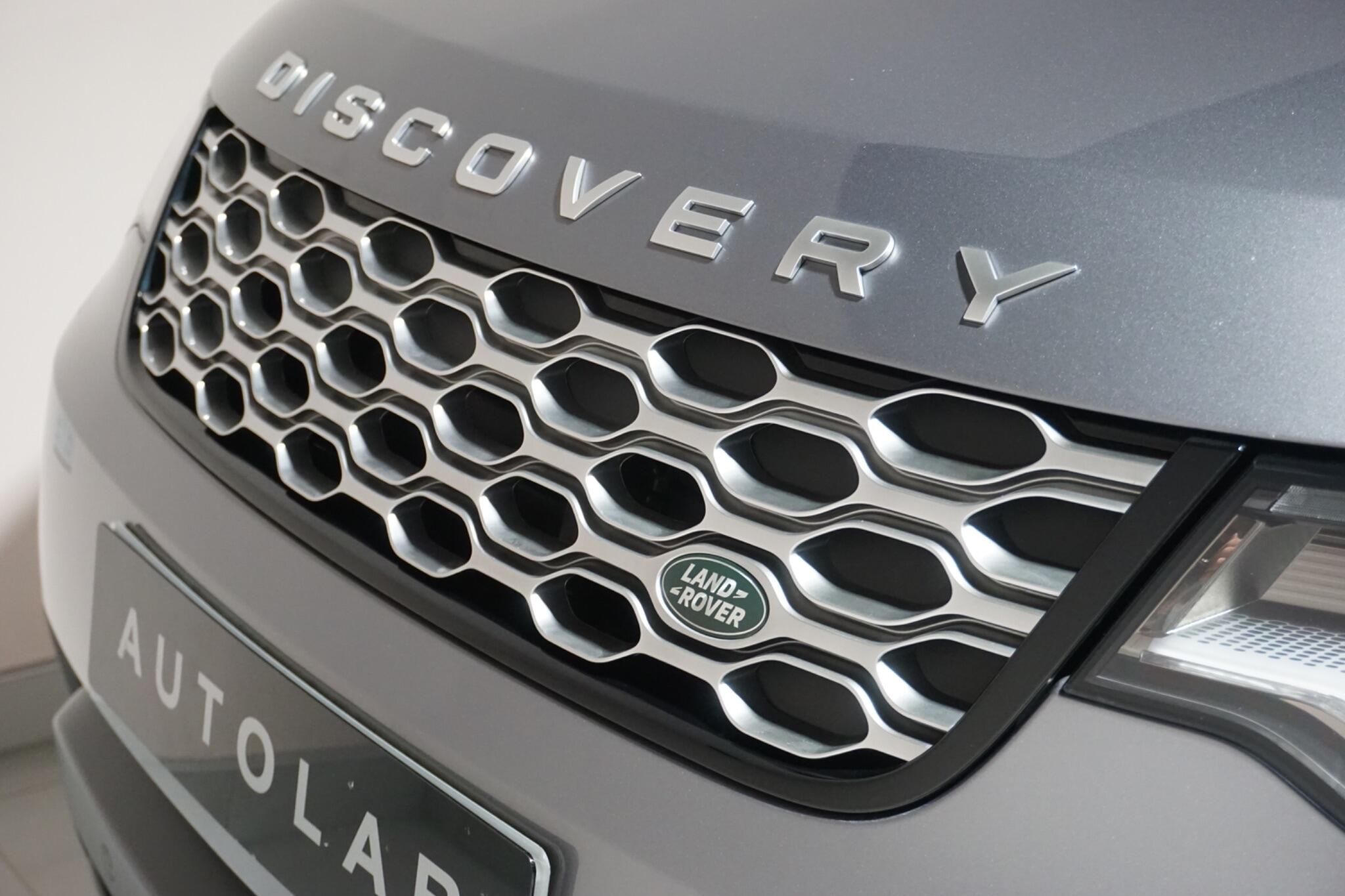 Land Rover Discovery 3.0 D300 MHEV SE SUV 5dr Diesel Auto 4WD Euro 6 (s/s) (300 ps)